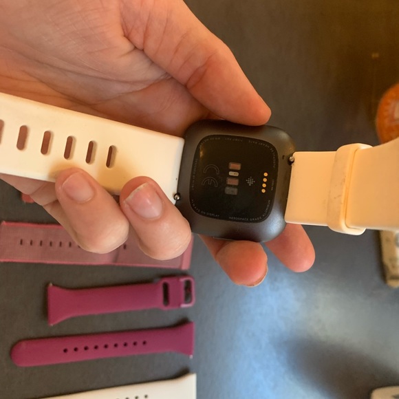 FitBit Versa 2 ✨✨ - Picture 3 of 5